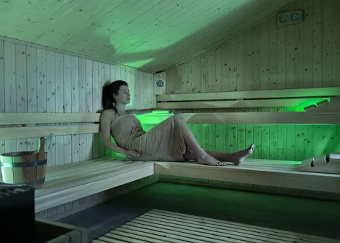 에르바보글리오 호텔 4*