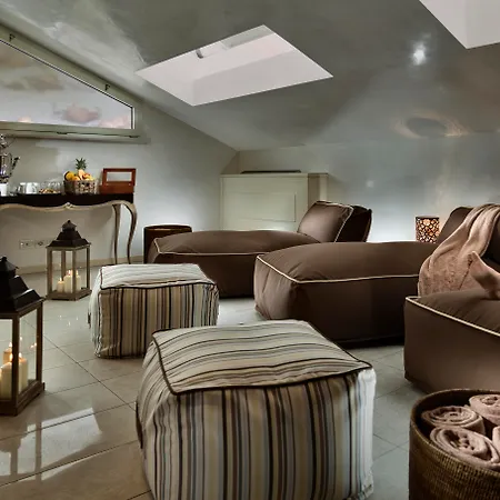 فندق Erbavoglio 4*