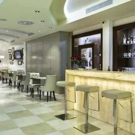 فندق Erbavoglio 4*