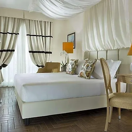 Erbavoglio Hotel 4*