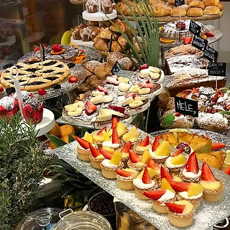 Szálloda Erbavoglio 4*