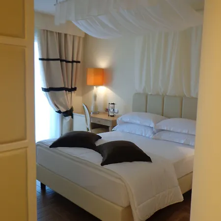 Erbavoglio 4* Rímini