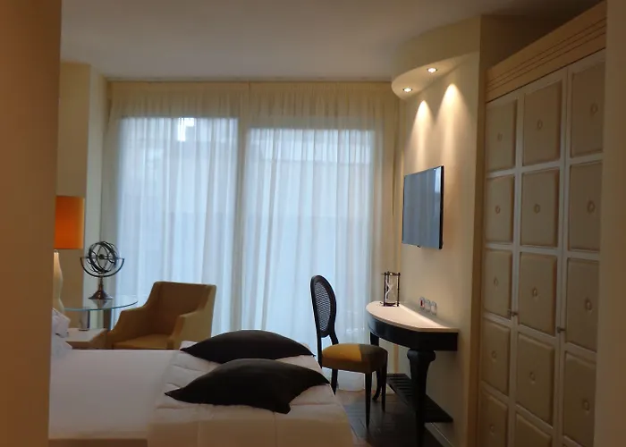 Hotel Erbavoglio